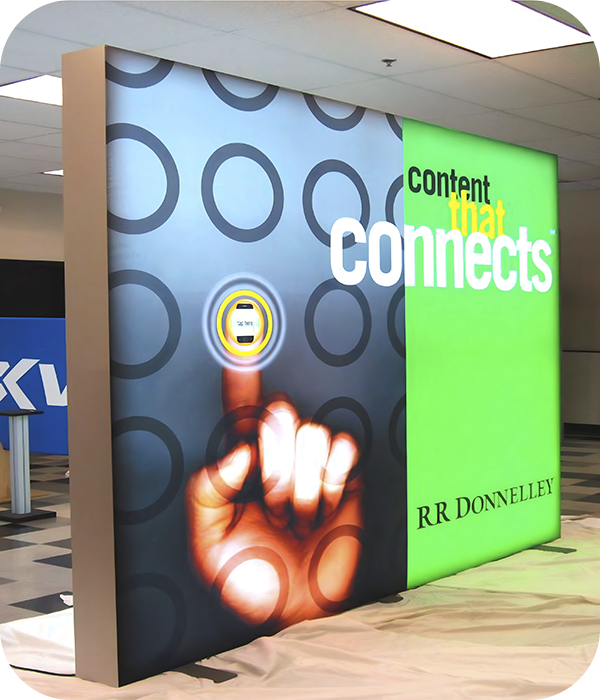 Особенности баннерных световых коробов